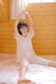 日本老师和学生bd高清